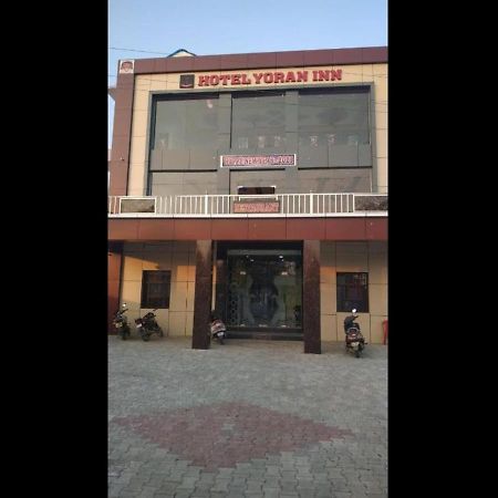 Hotel Yoran Inn & Restaurant By Wb Inn Sadabad Εξωτερικό φωτογραφία
